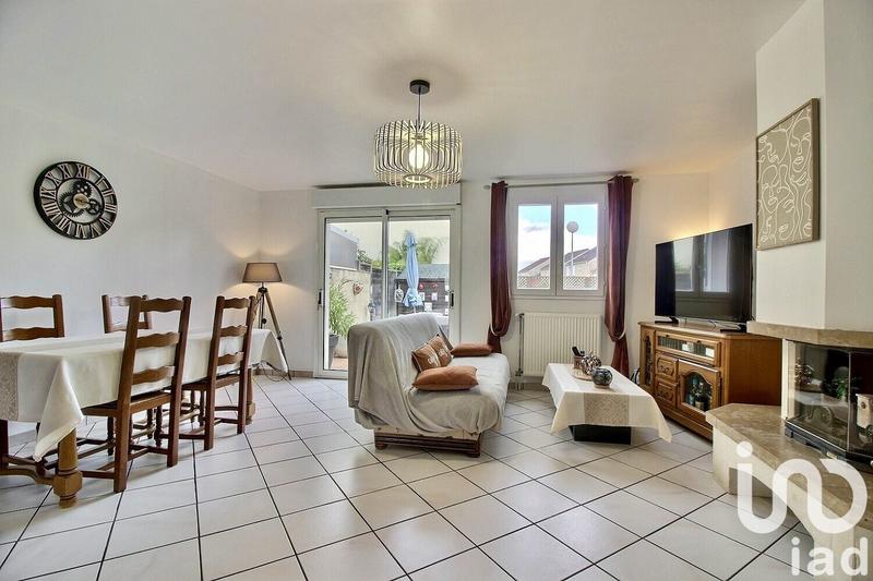 Maison - 91 m² - 5 pièces