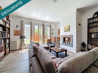 Villa - 218 m² - 7 pièces