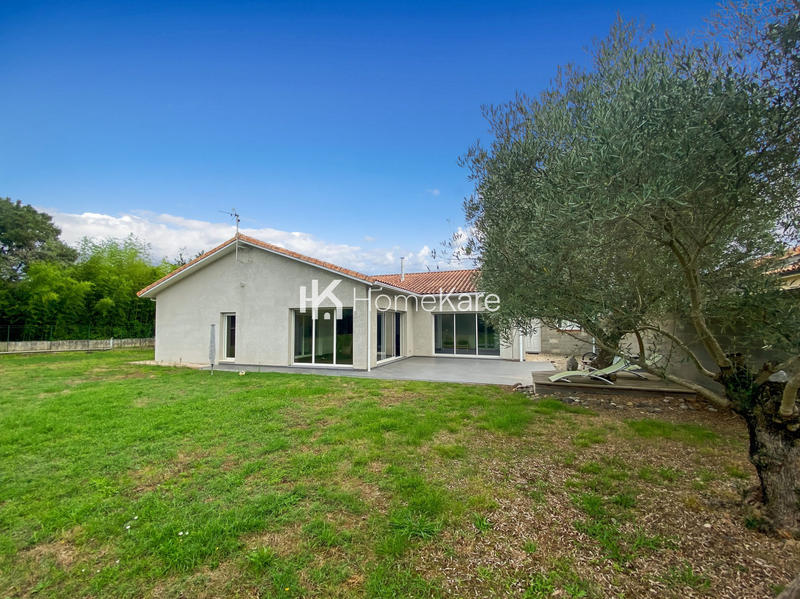 Maison - 200 m² - 5 pièces