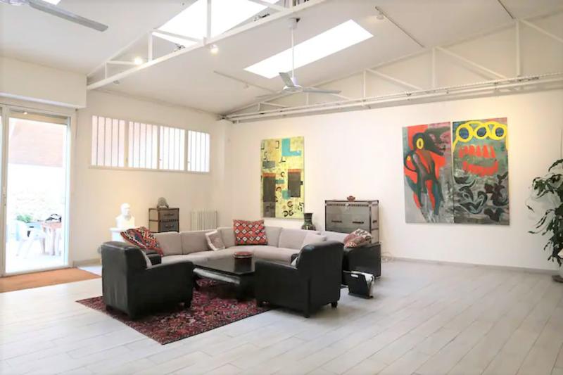 Loft - 225 m² - 6 pièces