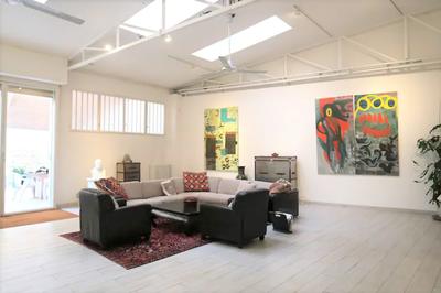 Loft - 225 m² - 6 pièces