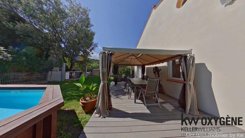 Villa - 172 m² - 6 pièces