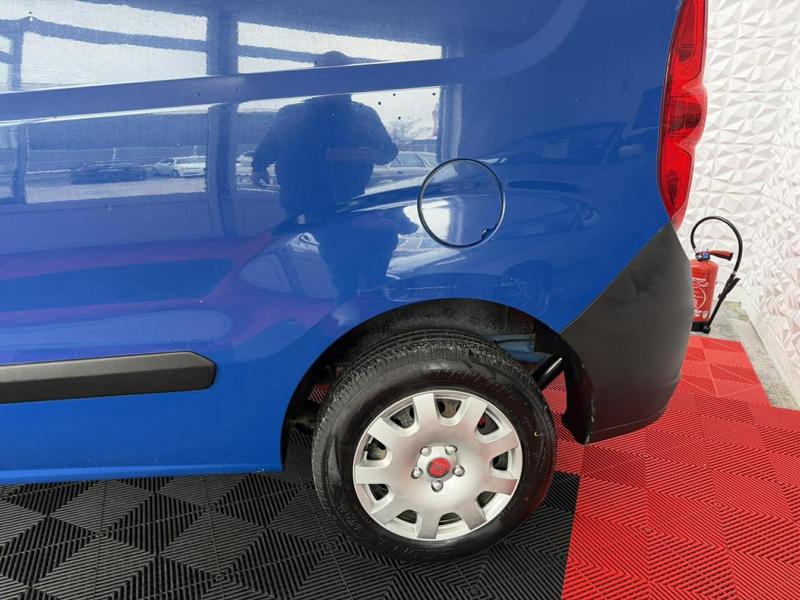 Fiat Doblo Cargo III (263) Fourgon 1.6 Mjtd 16v court 105 cv