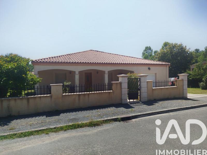 Maison - 136 m² - 5 pièces