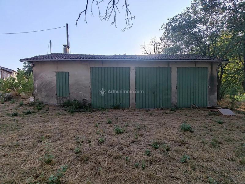 Bureau - 79 m² - 2 pièces