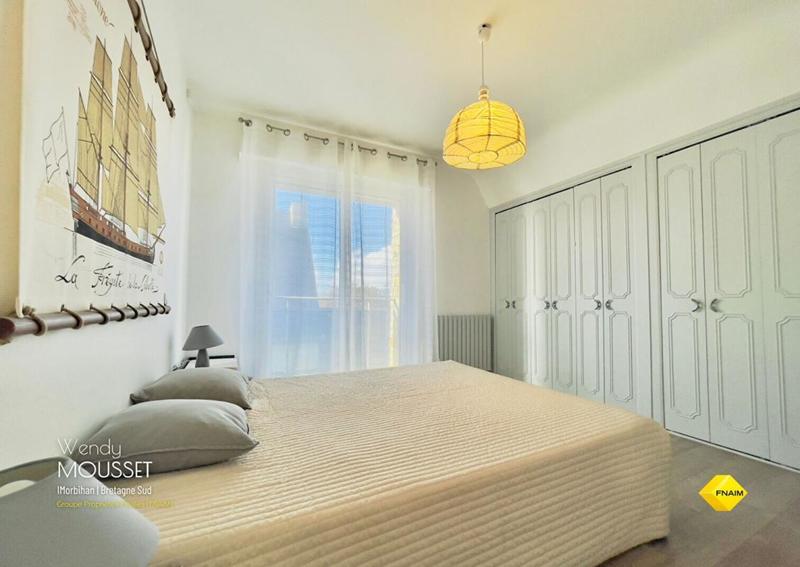 Maison - 175 m² - 11 pièces