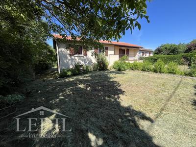 Maison de ville - 111 m² - 5 pièces