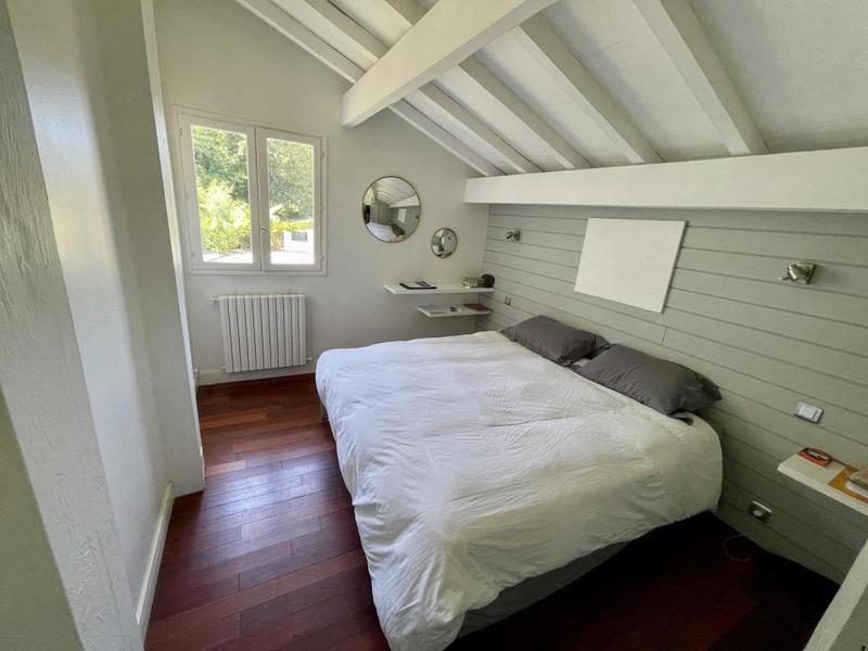 Villa - 167 m² - 7 pièces