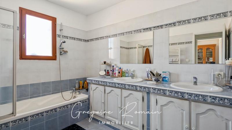 Maison - 117 m² - 5 pièces