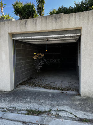 Parking / Garage - 20 m²