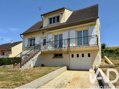 Maison - 88 m² - 4 pièces