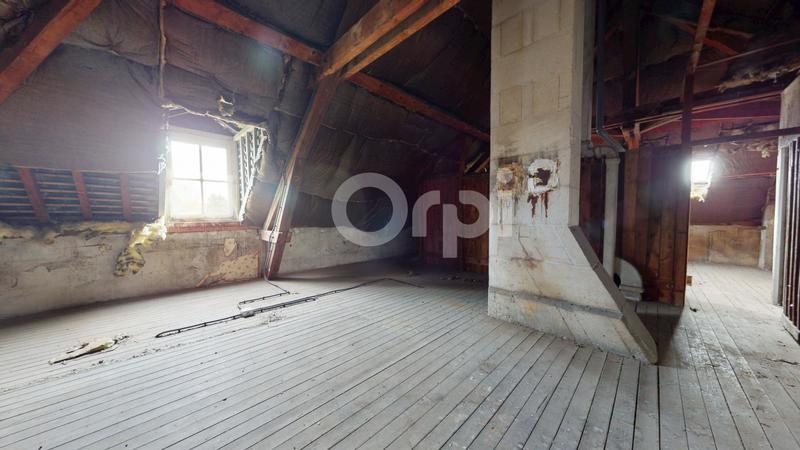 Maison - 180 m² - 8 pièces