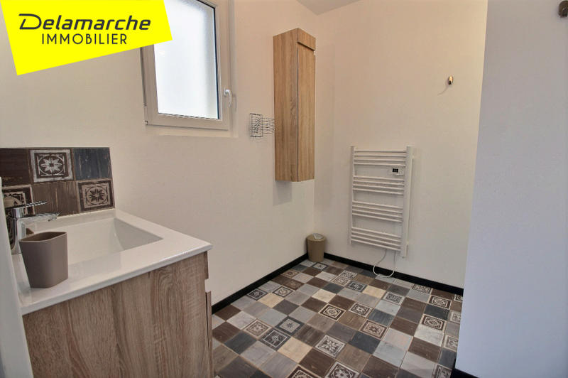 Maison - 186 m² - 7 pièces