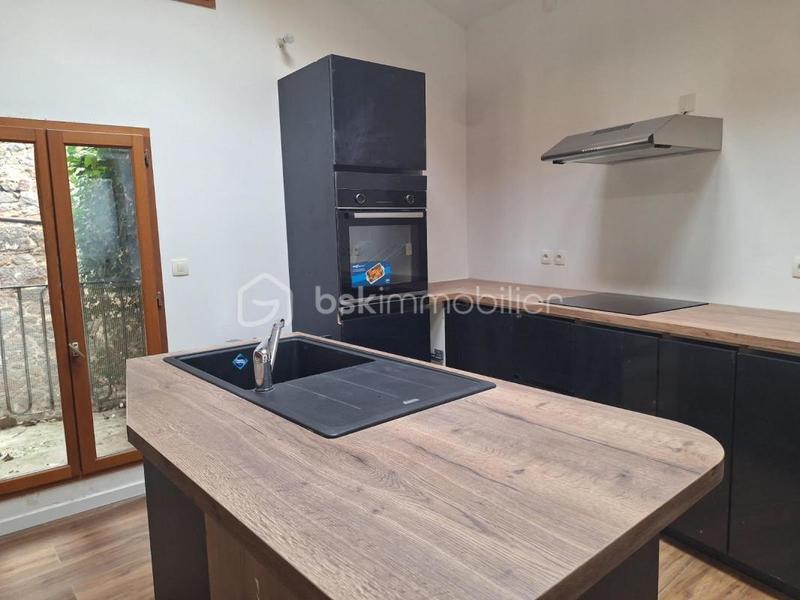 Appartement - 88 m² - 3 pièces