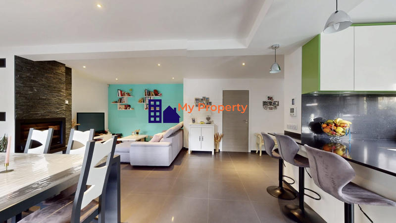 Maison contemporaine - 121 m² - 6 pièces