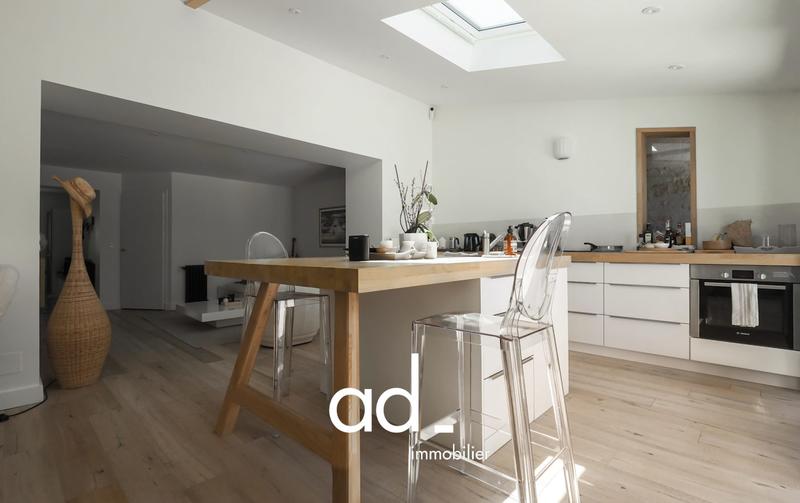 Maison - 147 m² - 6 pièces