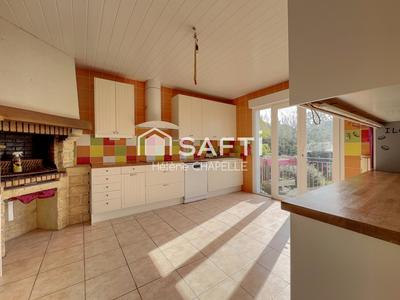 Maison - 194 m² - 7 pièces