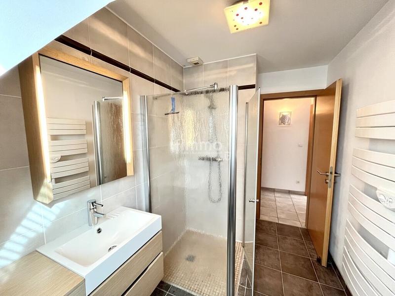 Demeure - 231 m² - 8 pièces