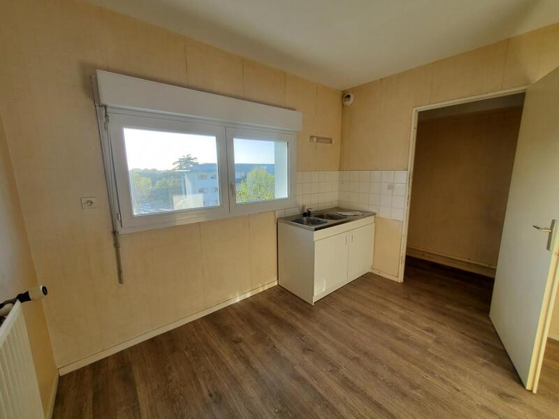 Appartement ancien - 66 m² - 3 pièces