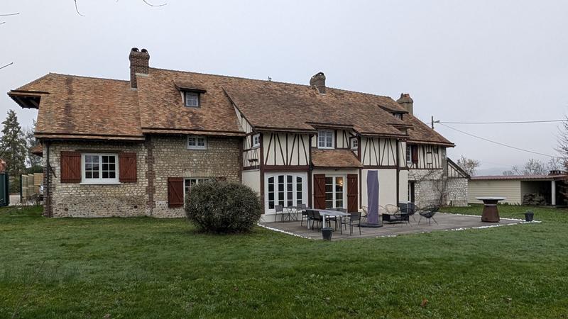 Maison ancienne - 295 m² - 8 pièces