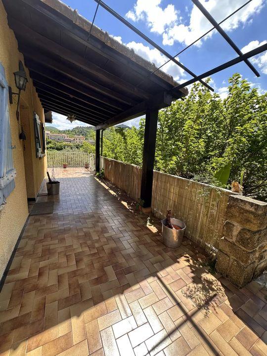 Villa - 162 m² - 7 pièces