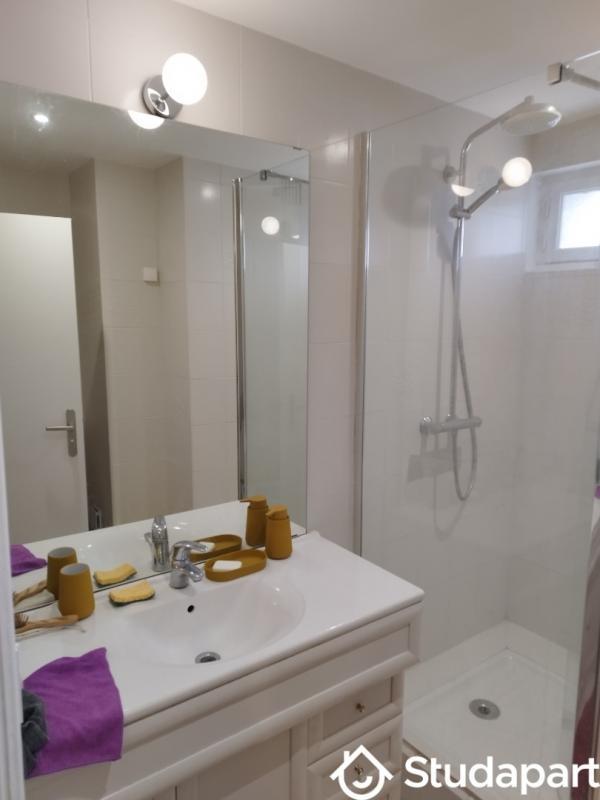 Chambre - 15 m² - 1 pièce