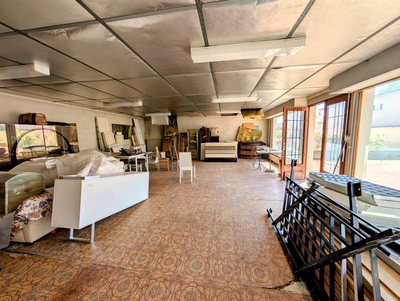 Maison - 232 m² - 8 pièces