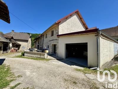 Maison - 190 m² - 5 pièces