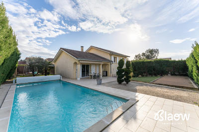 Maison - 151 m² - 6 pièces