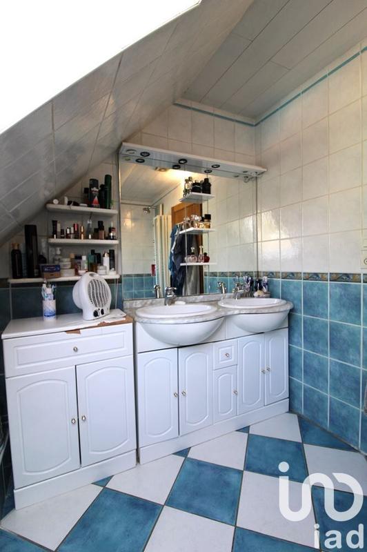 Maison - 175 m² - 7 pièces