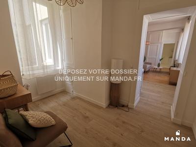 Chambre - 10 m² - 4 pièces