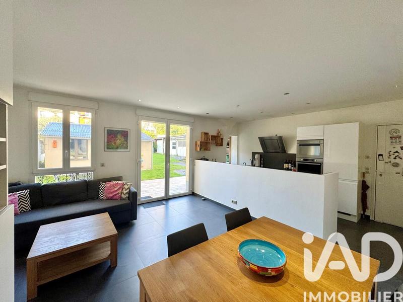 Appartement - 102 m² - 5 pièces