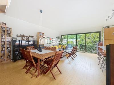 Maison - 122 m² - 7 pièces