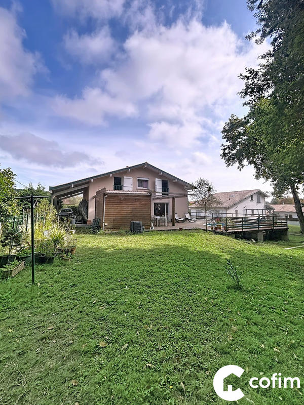 Maison - 155 m² - 6 pièces