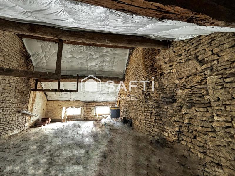 Maison de village - 135 m² - 3 pièces