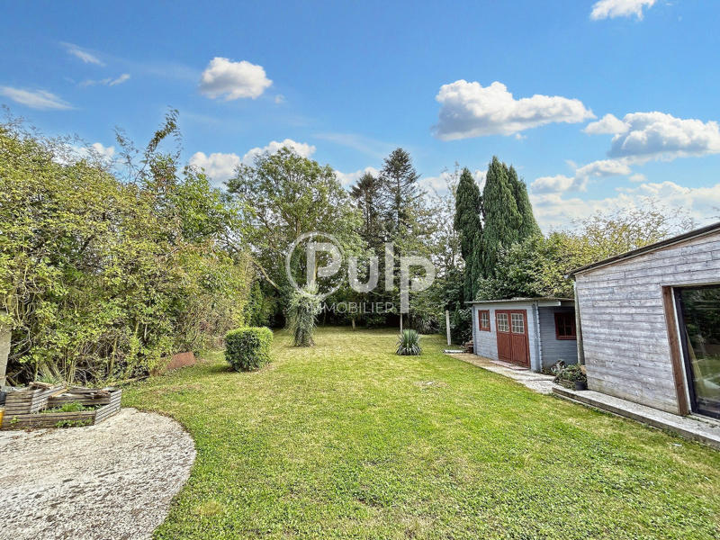 Pavillon - 160 m² - 8 pièces