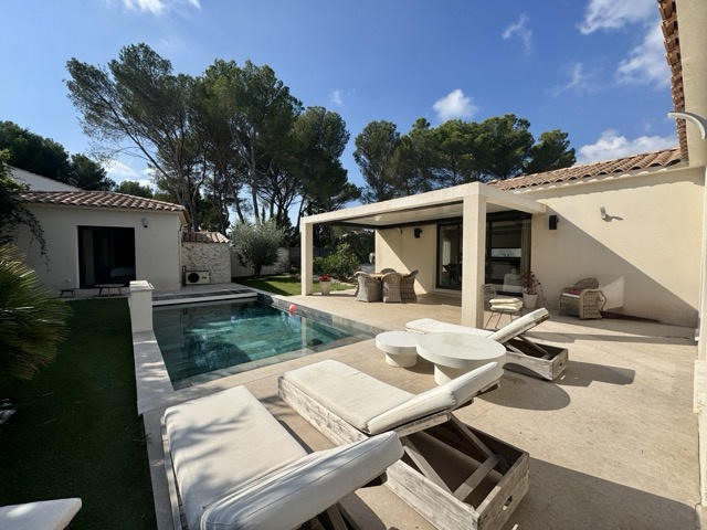 Maison - 138 m² - 6 pièces