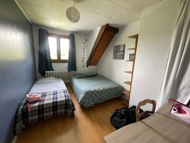 Maison - 225 m² - 7 pièces