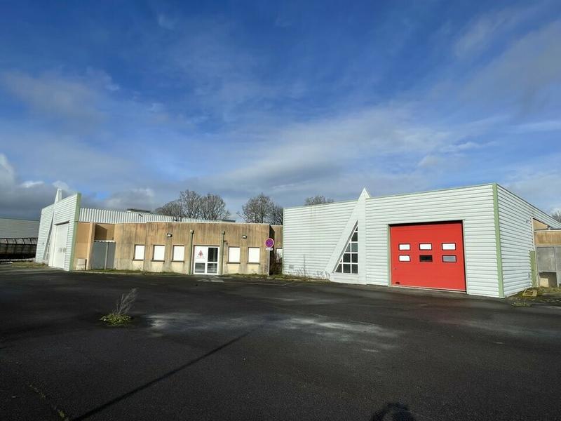 Local d'activité / Entrepôt - 1 113 m²