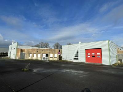 Local d'activité / Entrepôt - 1 113 m²