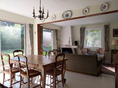 Maison - 151 m² - 7 pièces