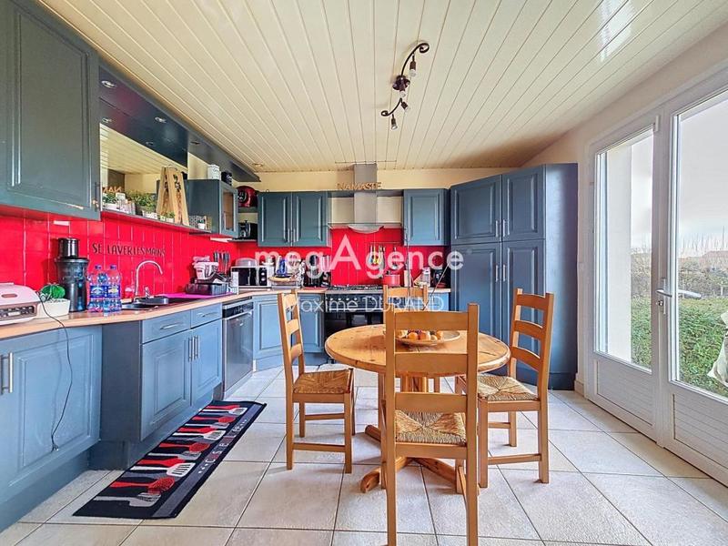 Maison - 143 m² - 7 pièces