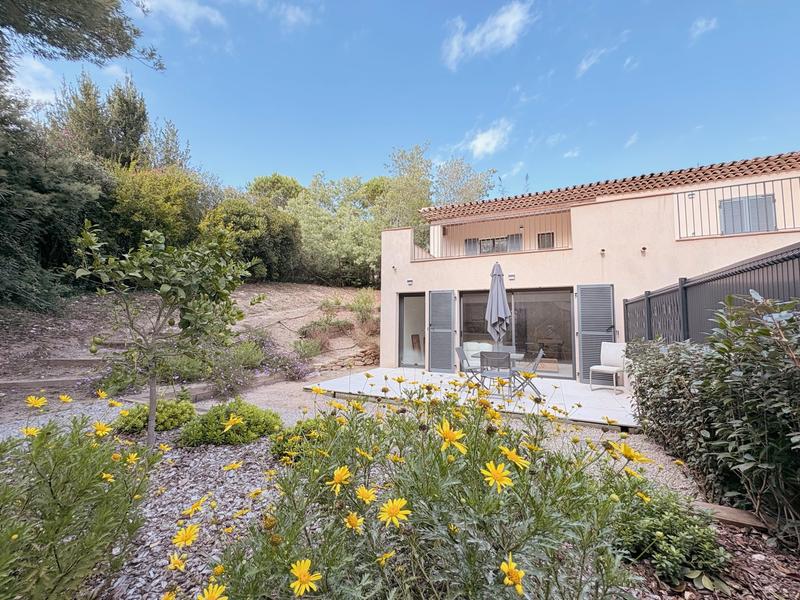 Maison - 73 m² - 3 pièces