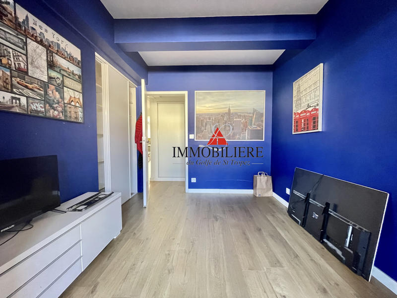 Appartement - 80 m² - 3 pièces