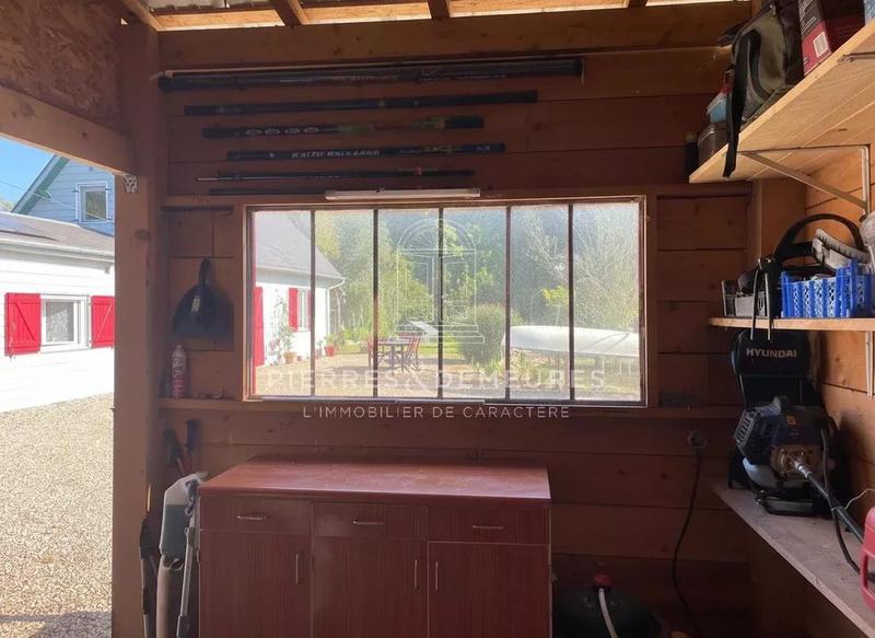 Propriété - 137 m² - 4 pièces