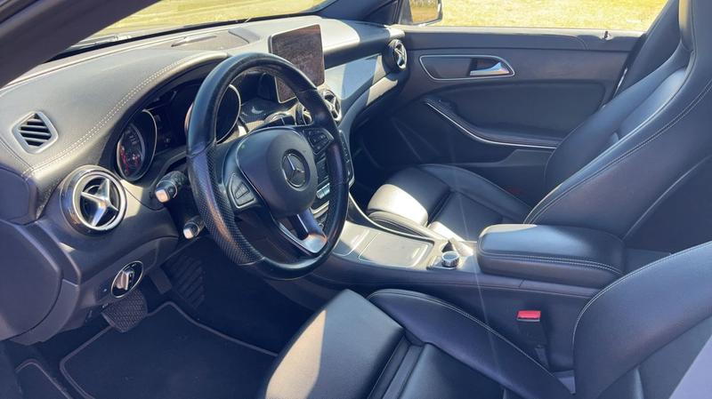 Mercedes Cla Shooting Brake Classe 220 CDi 170 7g-Dct Business Edition - Automatique