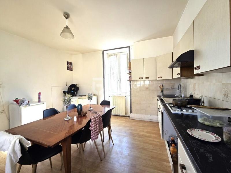 Maison - 110 m² - 5 pièces