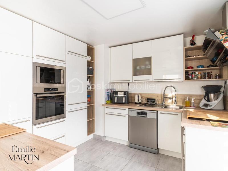 Maison - 154 m² - 7 pièces