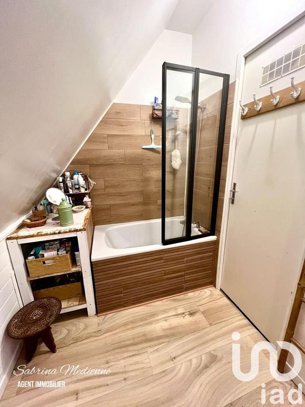 Maison - 94 m² - 5 pièces