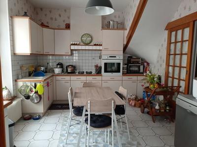 Maison de ville - 134 m² - 9 pièces